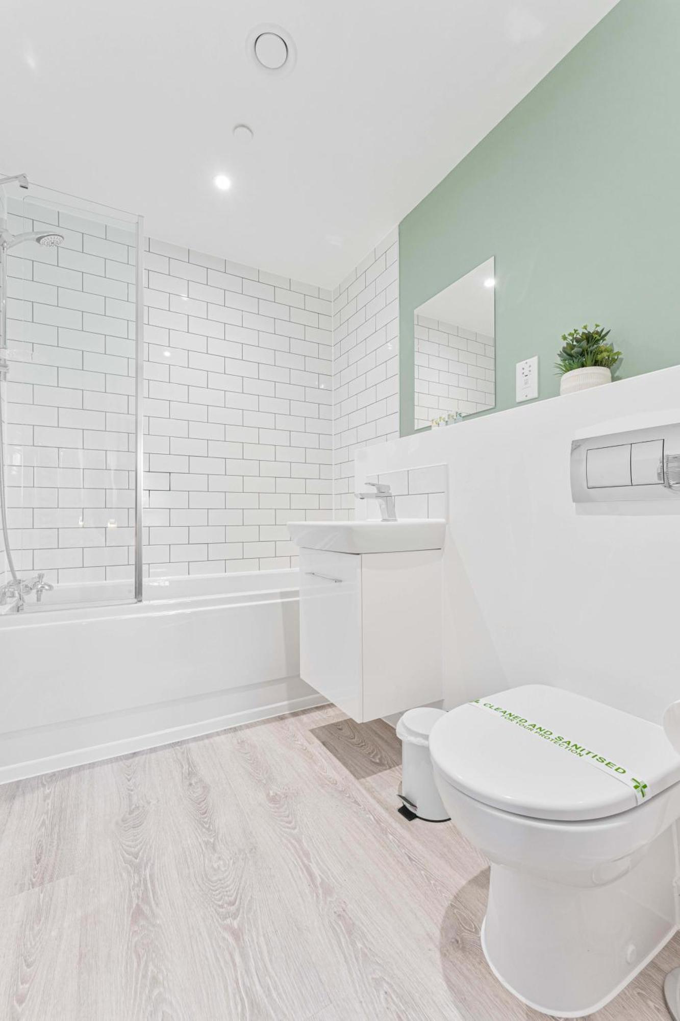 Stayzeni, Hardwick House Lovely 2 Bed Flat *