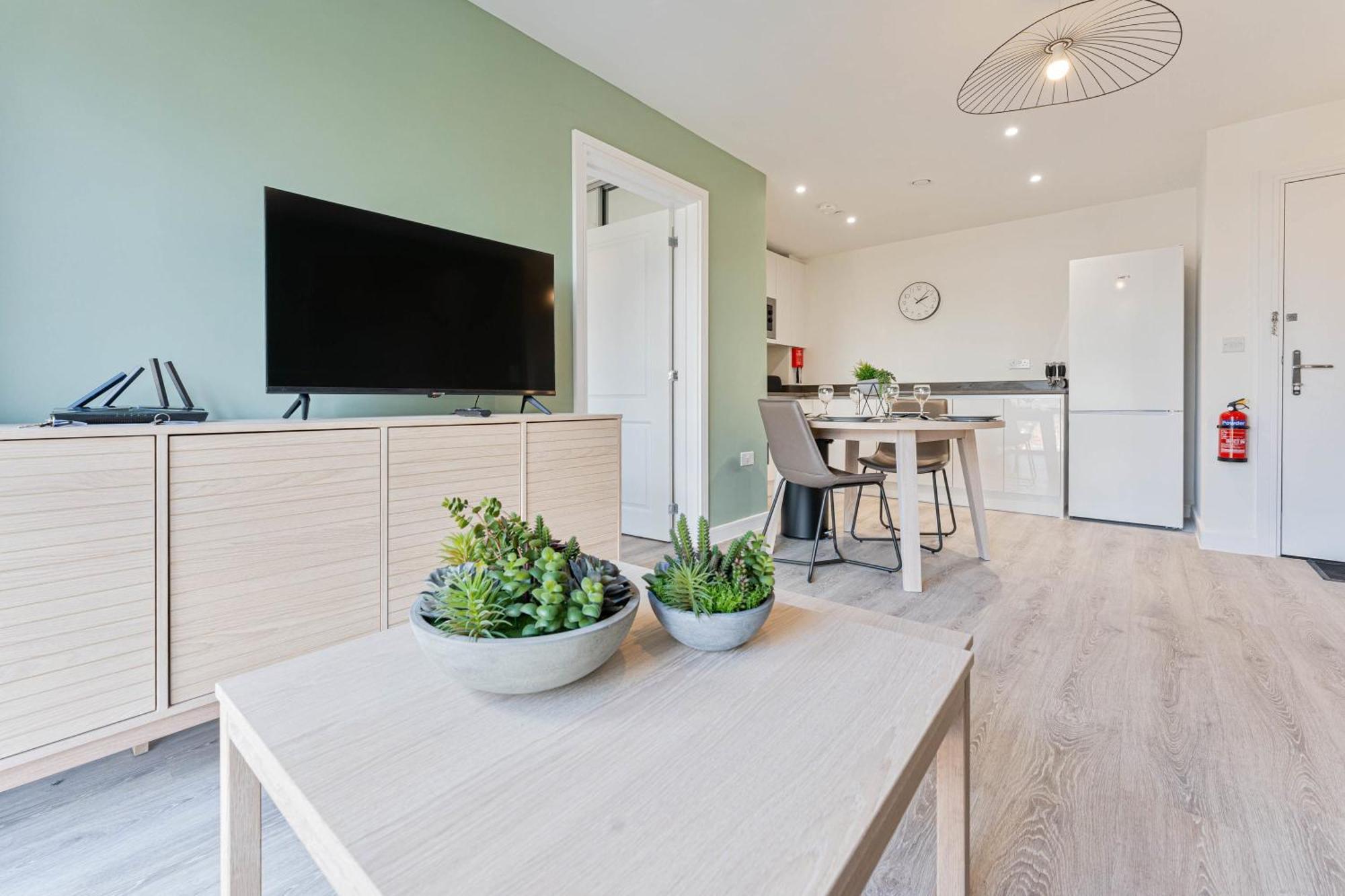 Stayzeni, Hardwick House Lovely 2 Bed Flat Apartment Derby